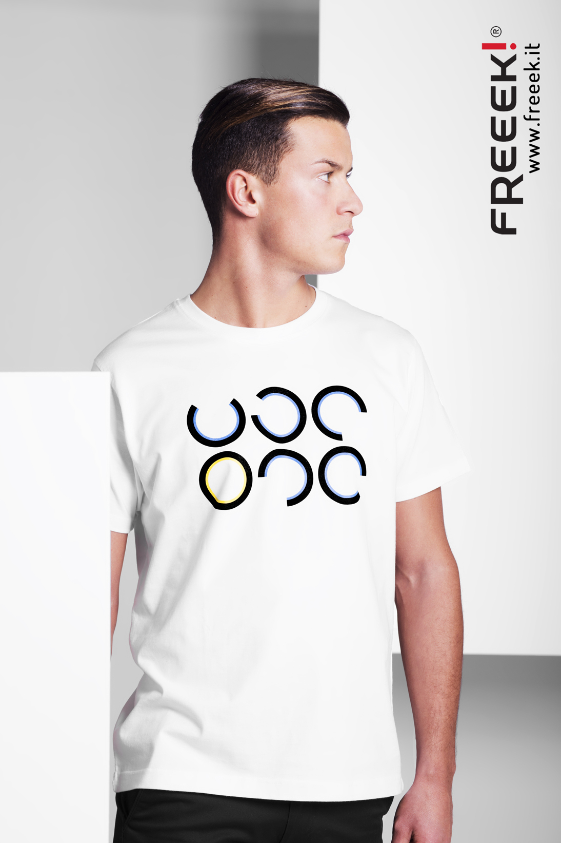 freeek! circle hugs